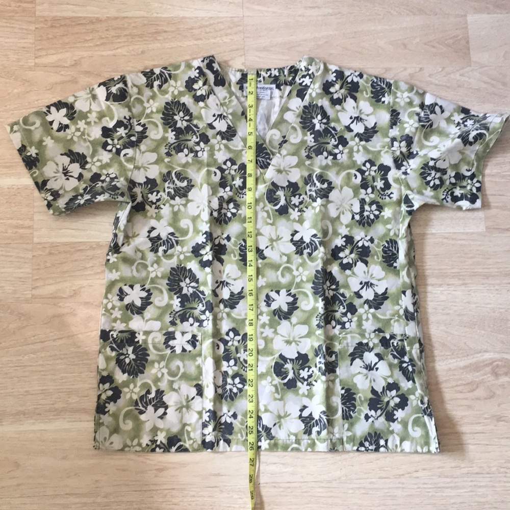Natural Uniforms Scrub